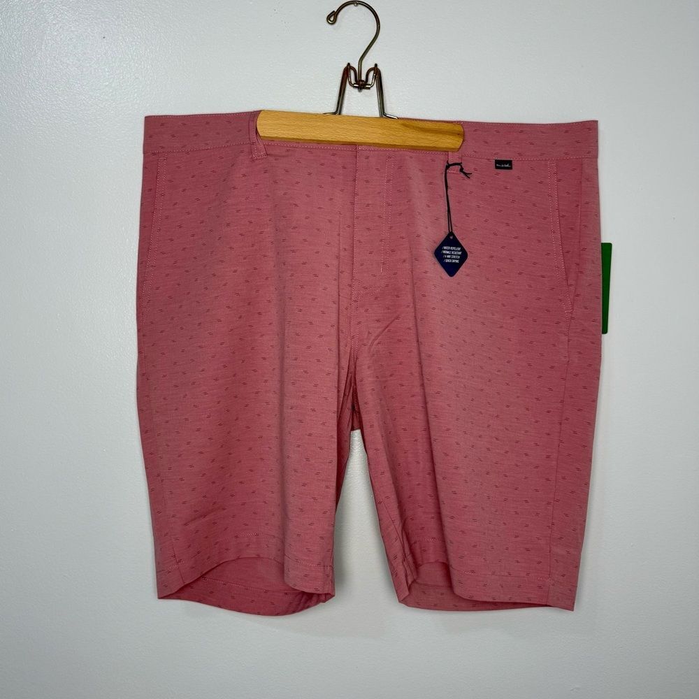 NEW Travis Mathew Men's Heather Red Flat Front Shorts | 40